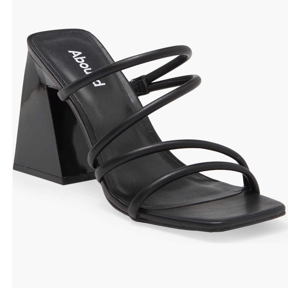Abound Austyn Strappy Sandals BRAND NEW